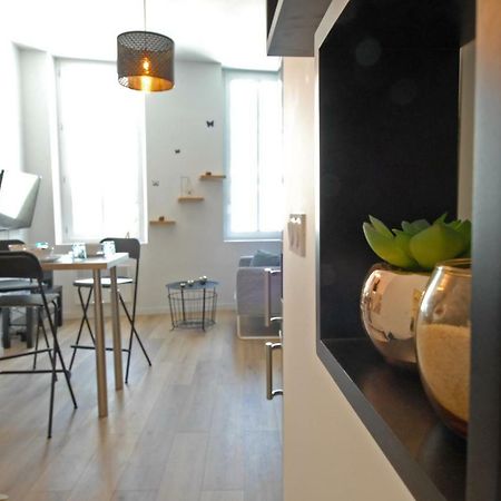 Appartement Neuf Hyper Centre _ Saint Ferreol Marseille Kültér fotó
